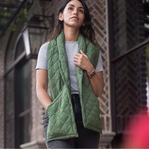 Puffer Hug 418 Quilted Puffer Scarf nwot black